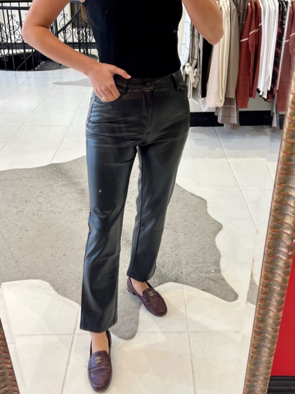 London - Faux Leather Straight-Leg Pants - Black M